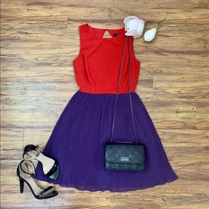 🖤2/$45🖤 Pleated Midi Dress